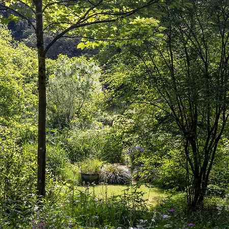 Roulotte Immersive Au Jardin De Niargoutte Luxuszelt Plaine